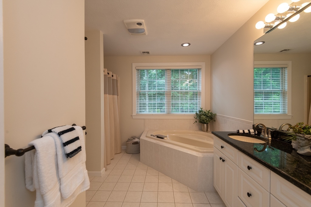 43 Ellen Road Stoneham, MA 02180 - Photo 30 of 42 Gallery Image 30