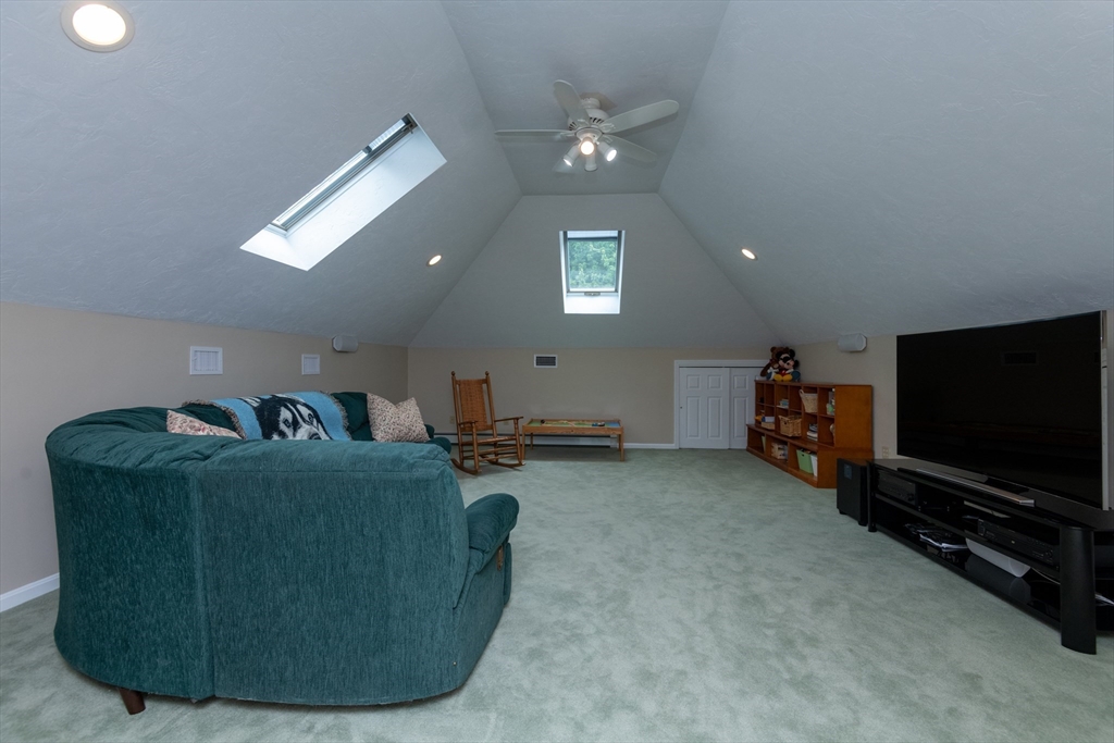 43 Ellen Road Stoneham, MA 02180 - Photo 35 of 42 Gallery Image 35
