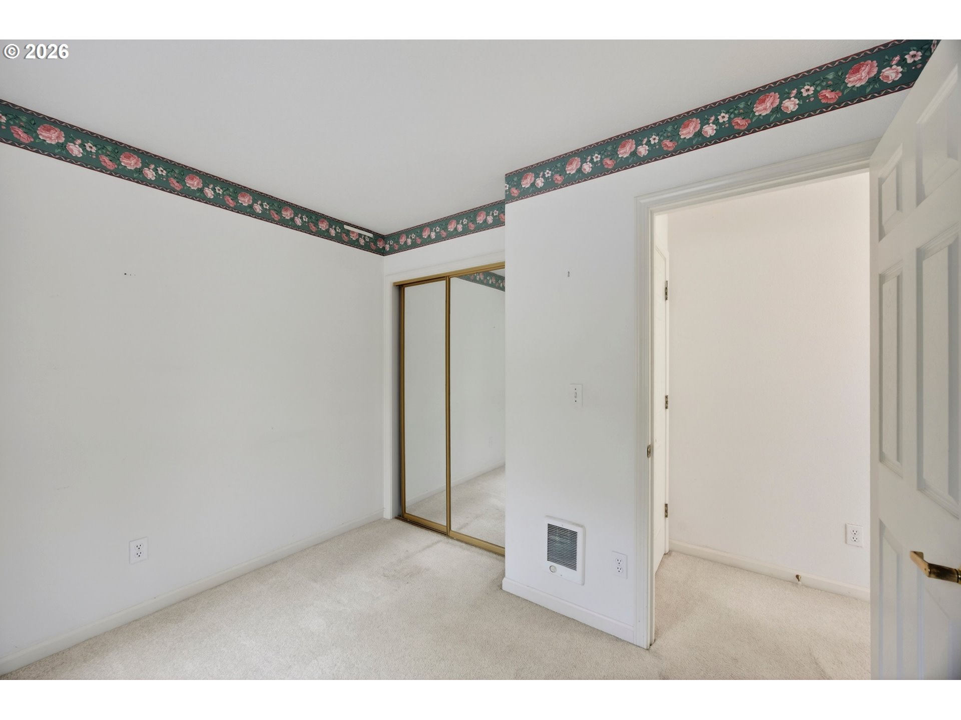 5577 South Shore Drive Florence, OR 97439 - Photo 21 of 41 Bedroom