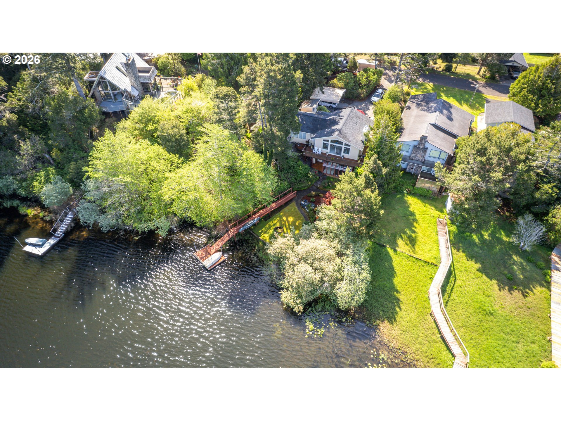 5577 South Shore Drive Florence, OR 97439 - Photo 3 of 41 Yard
