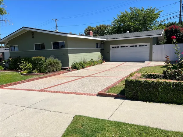 $5,100 | 1832 Santa Rena Drive, Rancho Palos Verdes, CA 90275