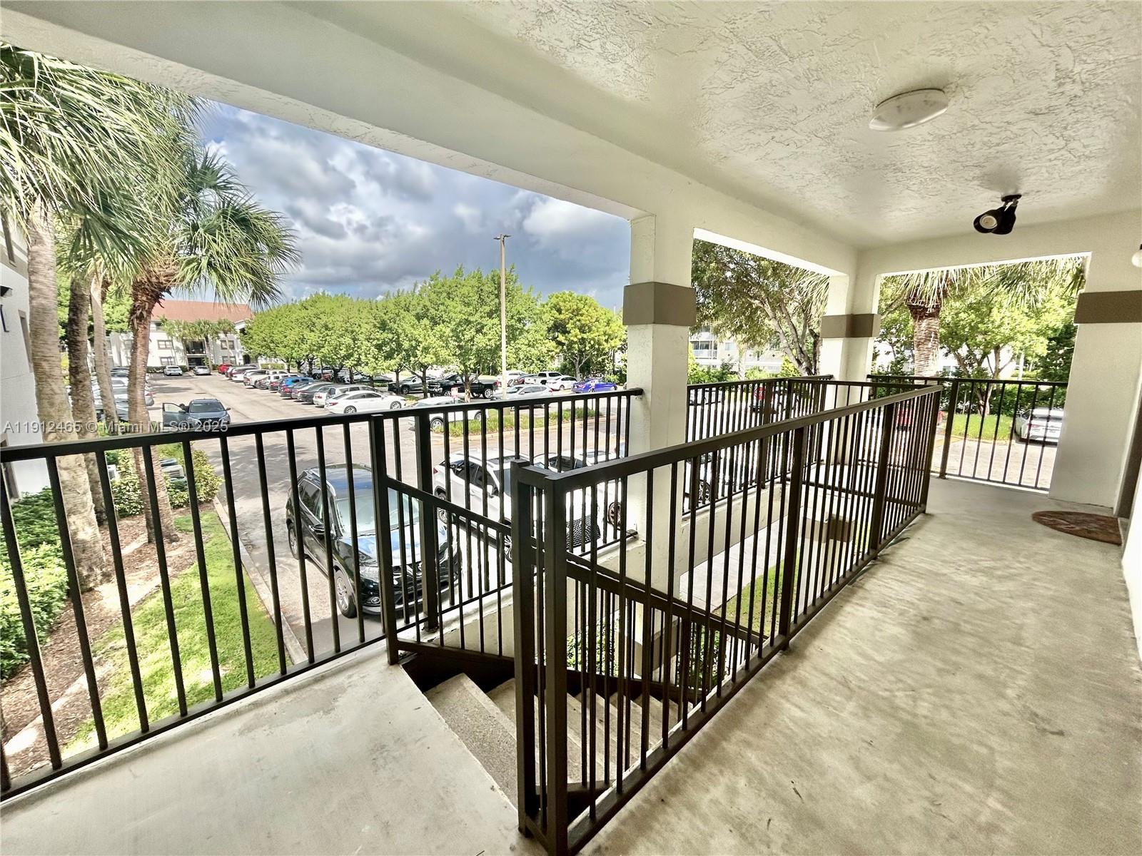 540 South Park Road, Unit 229 Hollywood, FL 33021 - Photo 26 of 44 a view of a porch