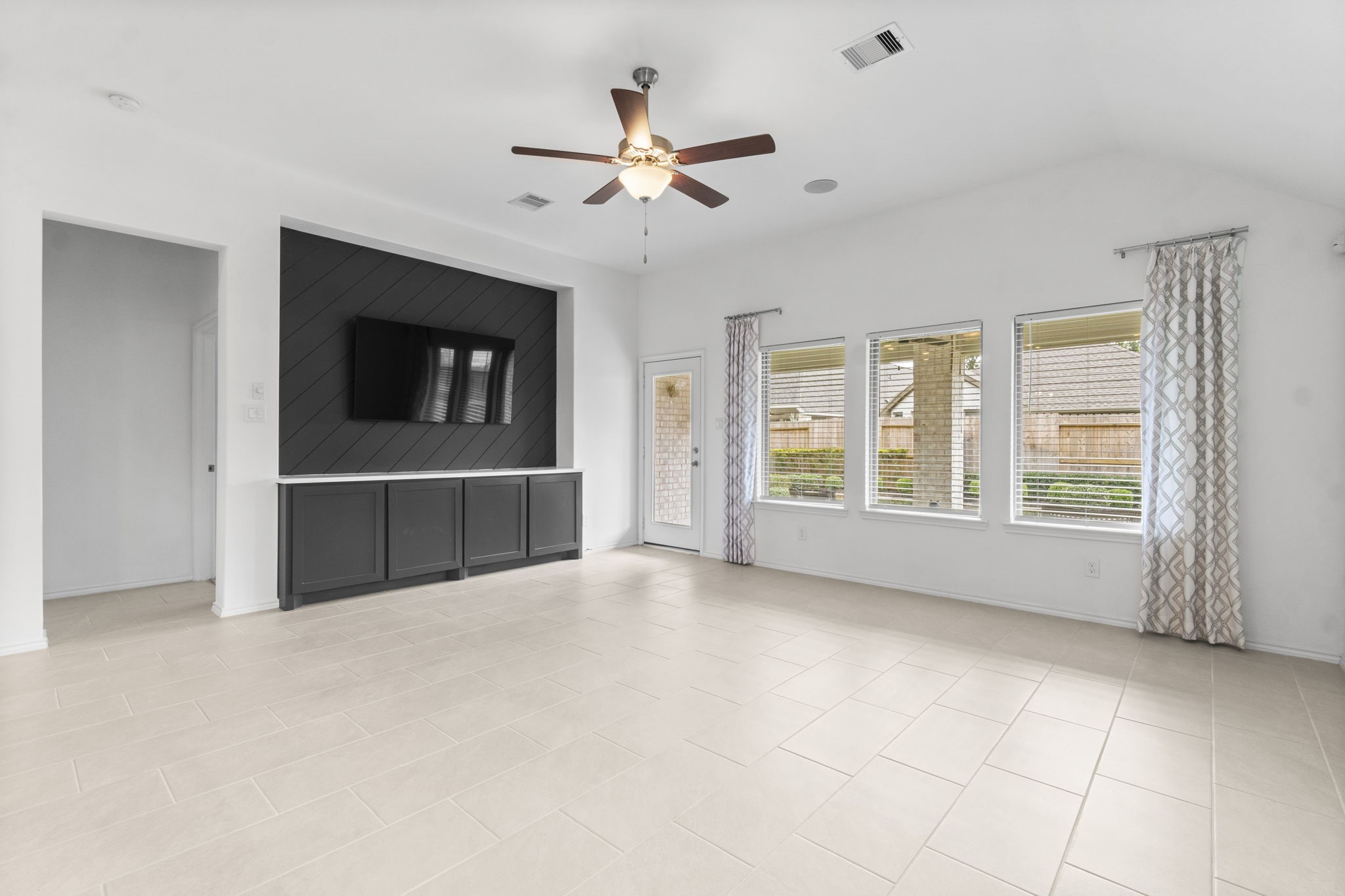 21719 Grayson Highlands Way Porter, TX 77365 - Photo 21 of 42 A view of the second living area from the kitchen