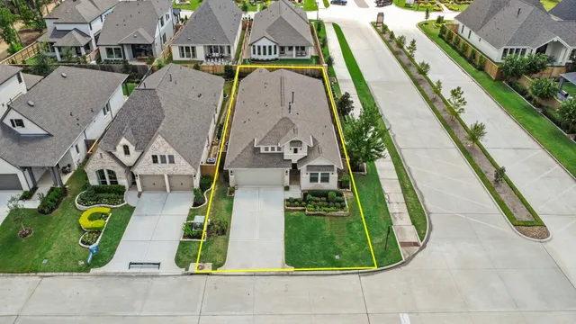 $3,300 | 21719 Grayson Highlands Way, Porter, TX 77365