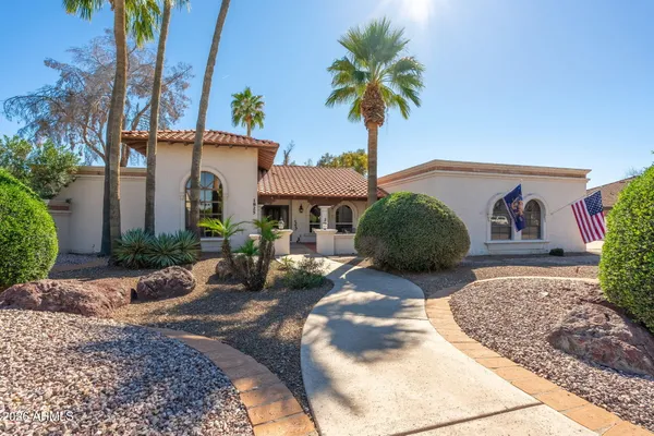 $800,000 | 1825 East Elmwood Street, Mesa, AZ 85203