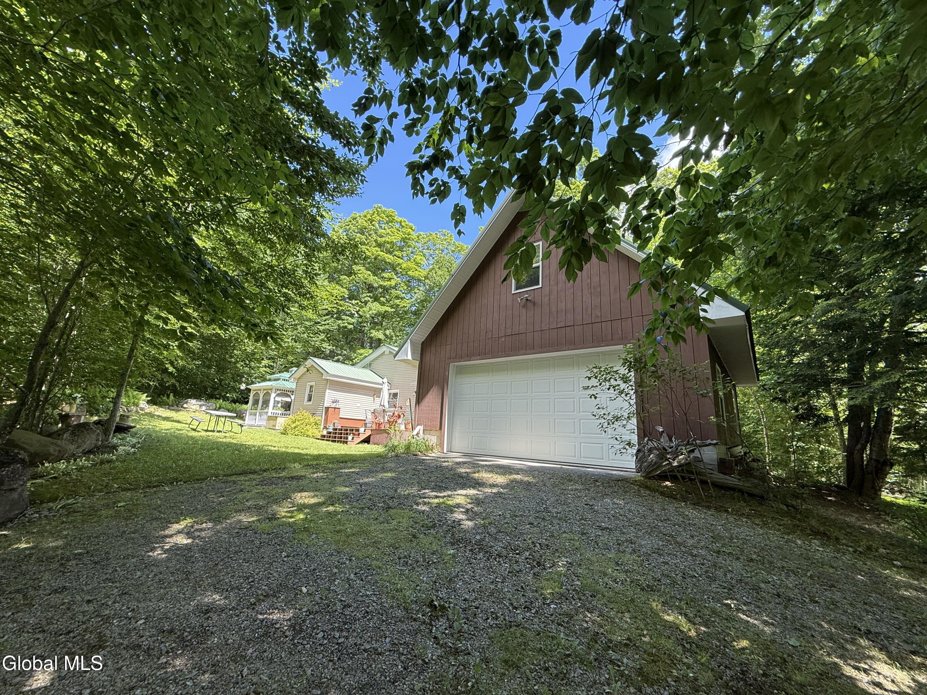 303 North Shore Road Gloversville, NY 12078 - Photo 37 of 57 IMG_5734