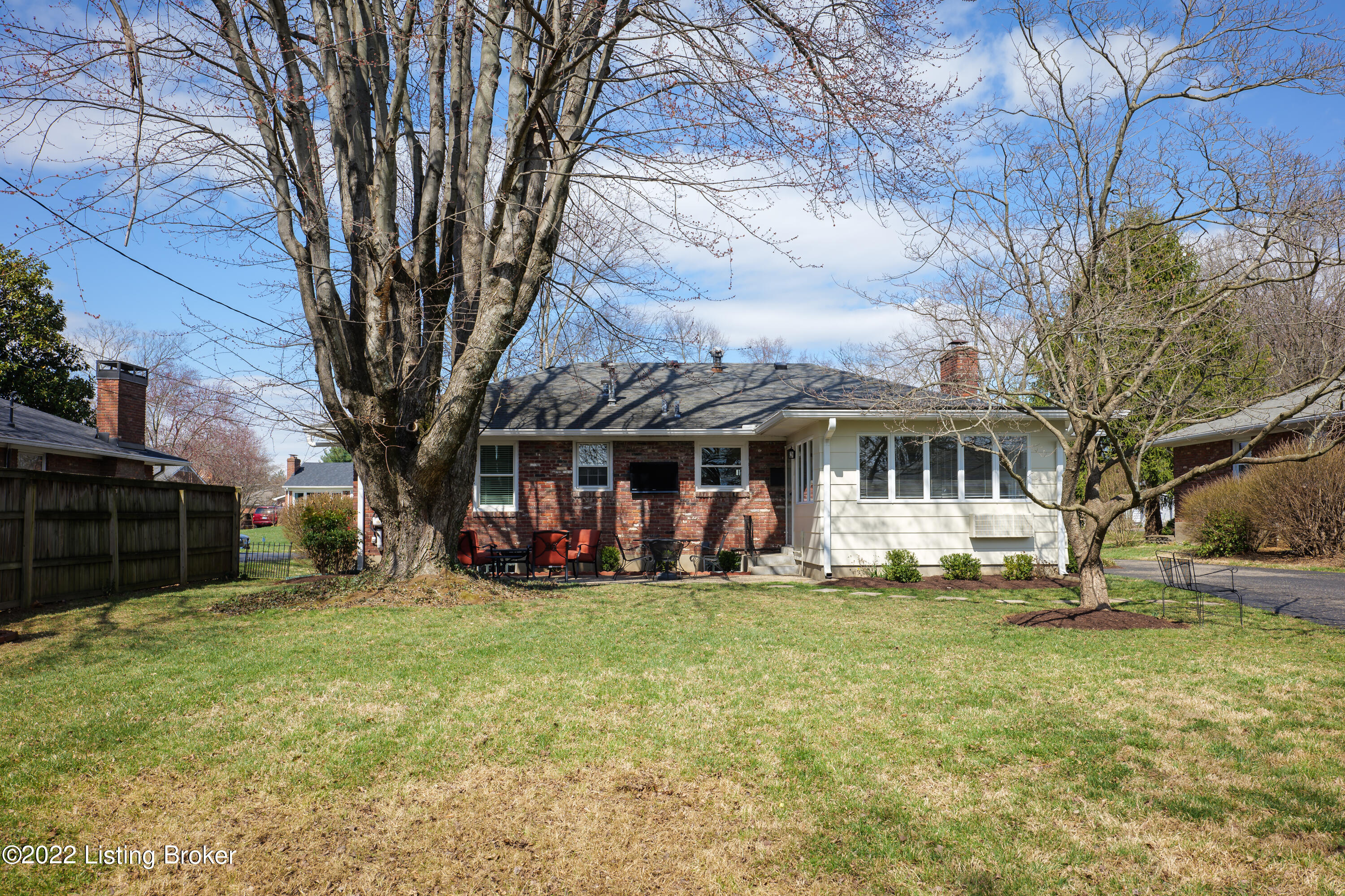 1916 Buttonwood Road Louisville, KY 40222 - Photo 27 of 28 TF - MD - Buttonwood (3 of 28)