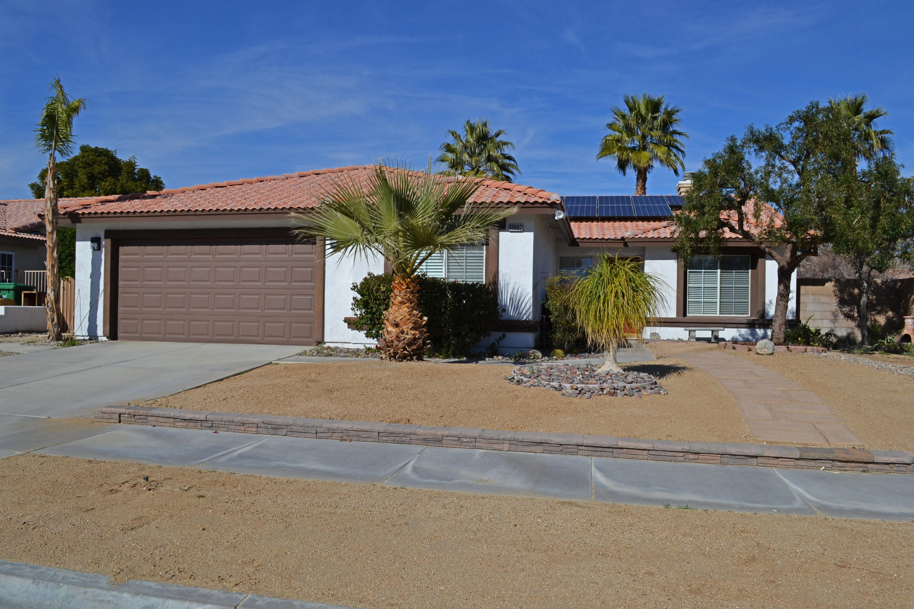 69902 Rochester Road Cathedral City, CA 92234 - Photo 1 of 30 0156-front1
