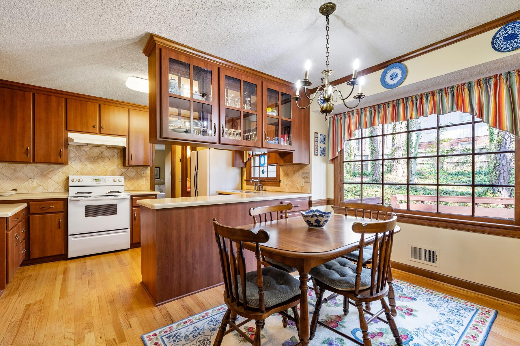 4100 Weaver Drive Raleigh, NC 27612 - Photo 8 of 30 Photo 8