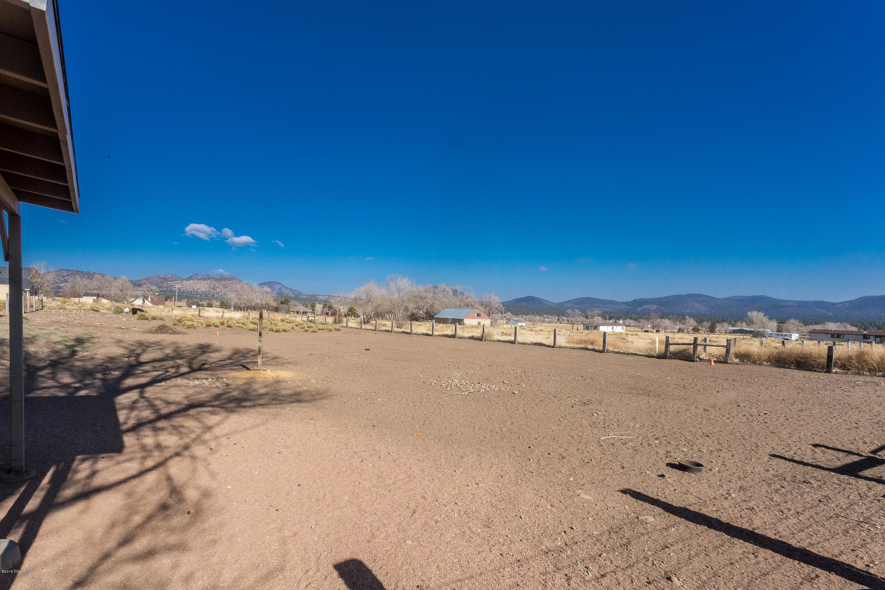 11905 Hamilton Road Flagstaff, AZ 86004 - Photo 20 of 29 020_Arena