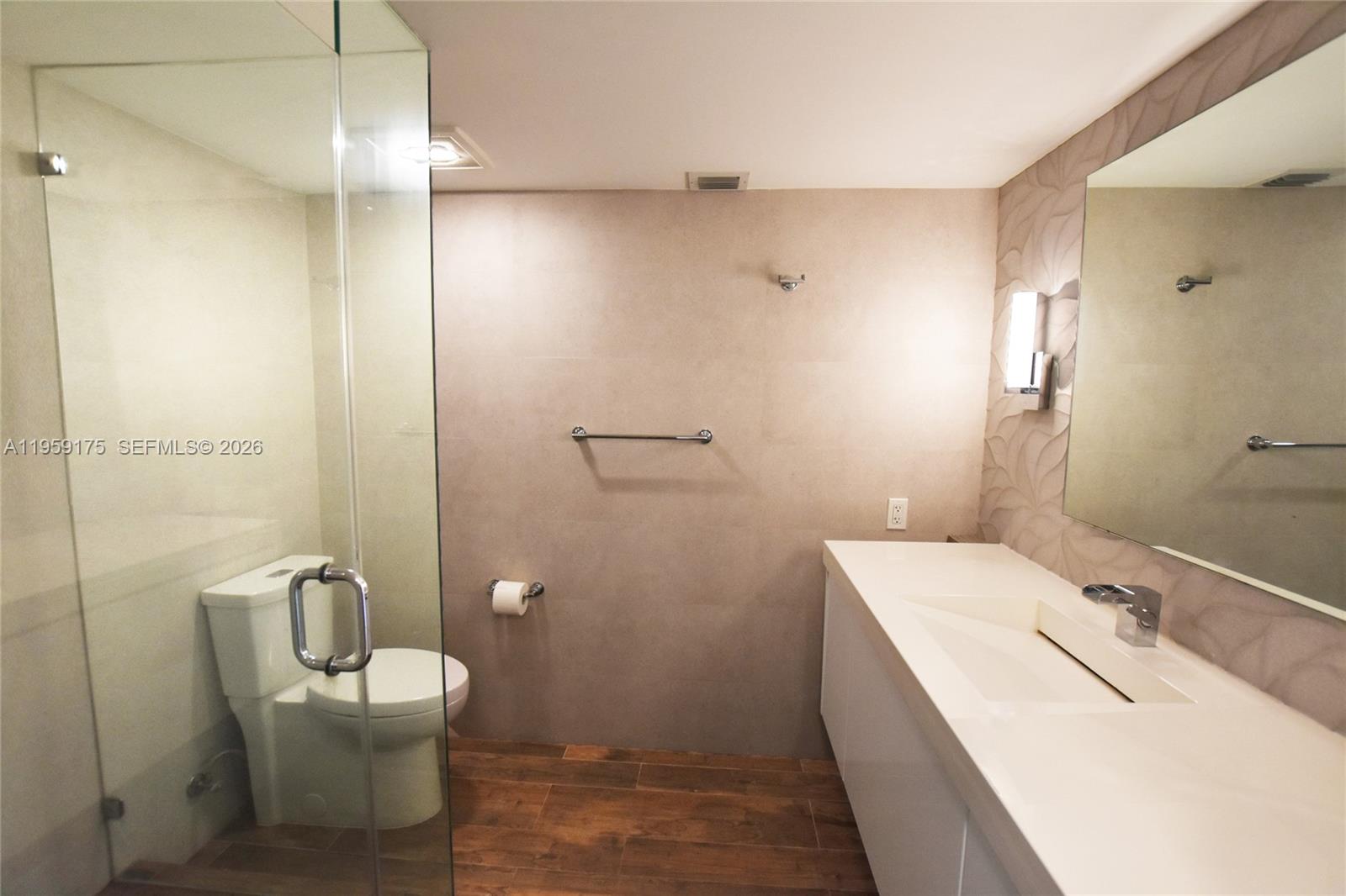 540 Brickell Key Drive, Unit 732 Miami, FL 33131 - Photo 20 of 42