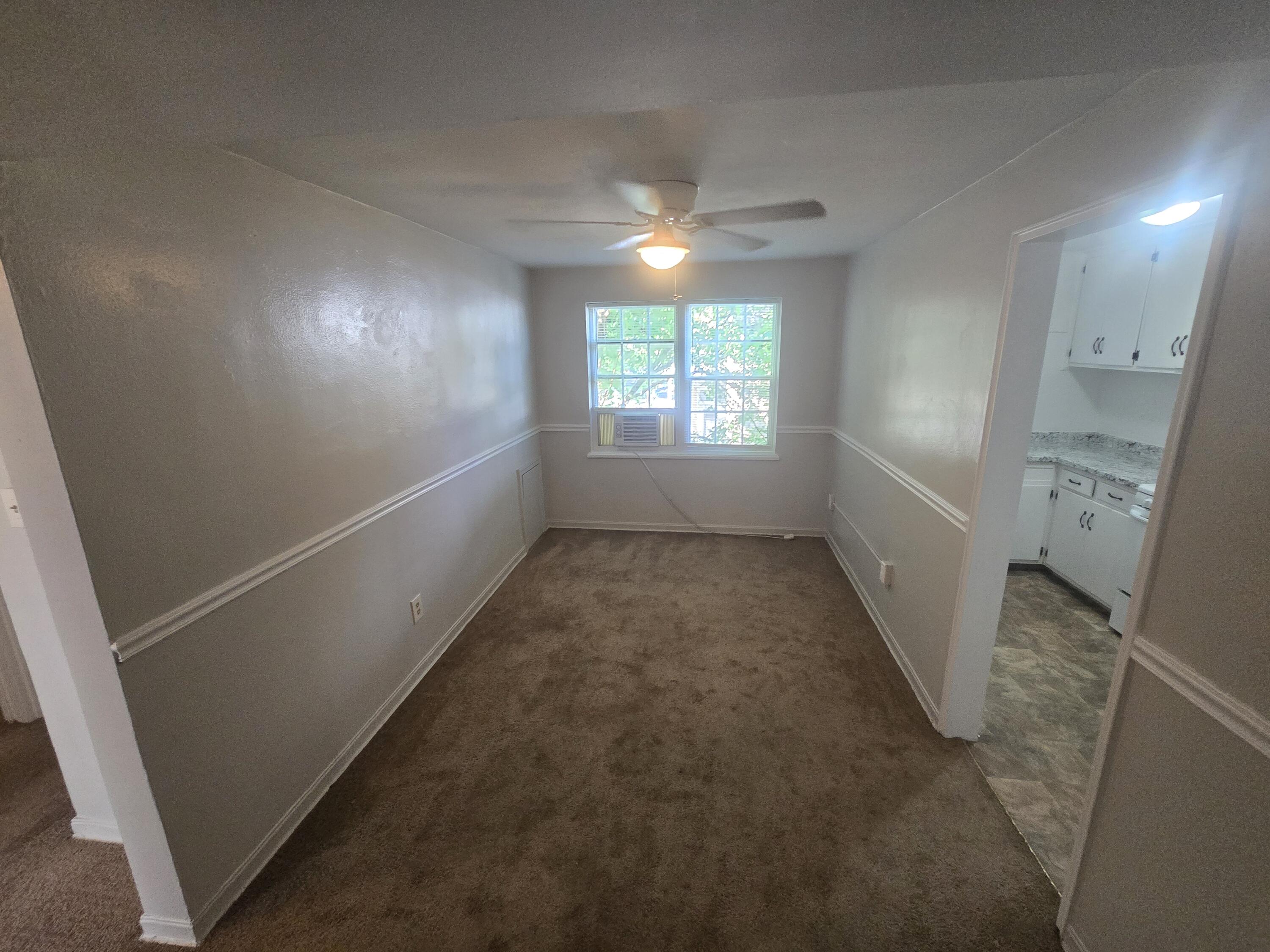 1732 Grandin Road Southwest, Unit 55 Roanoke, VA 24015 - Photo 3 of 5 20260427_100843