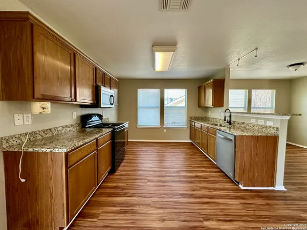 $1,800 | 11019 Dublin Place, San Antonio, TX 78254