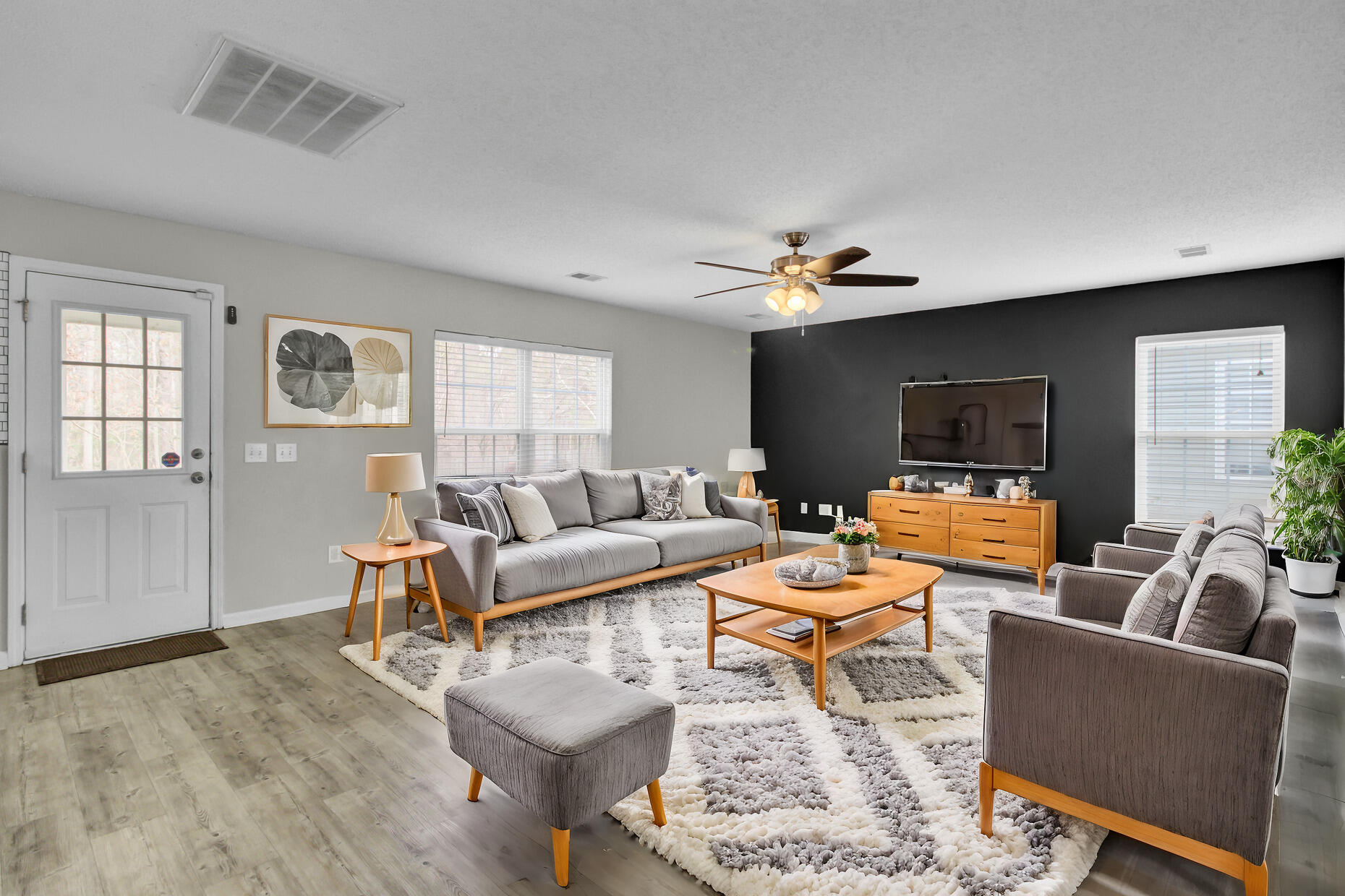 114 Avalon Road Summerville, SC 29483 - Photo 5 of 27 55_Family_Room_mls