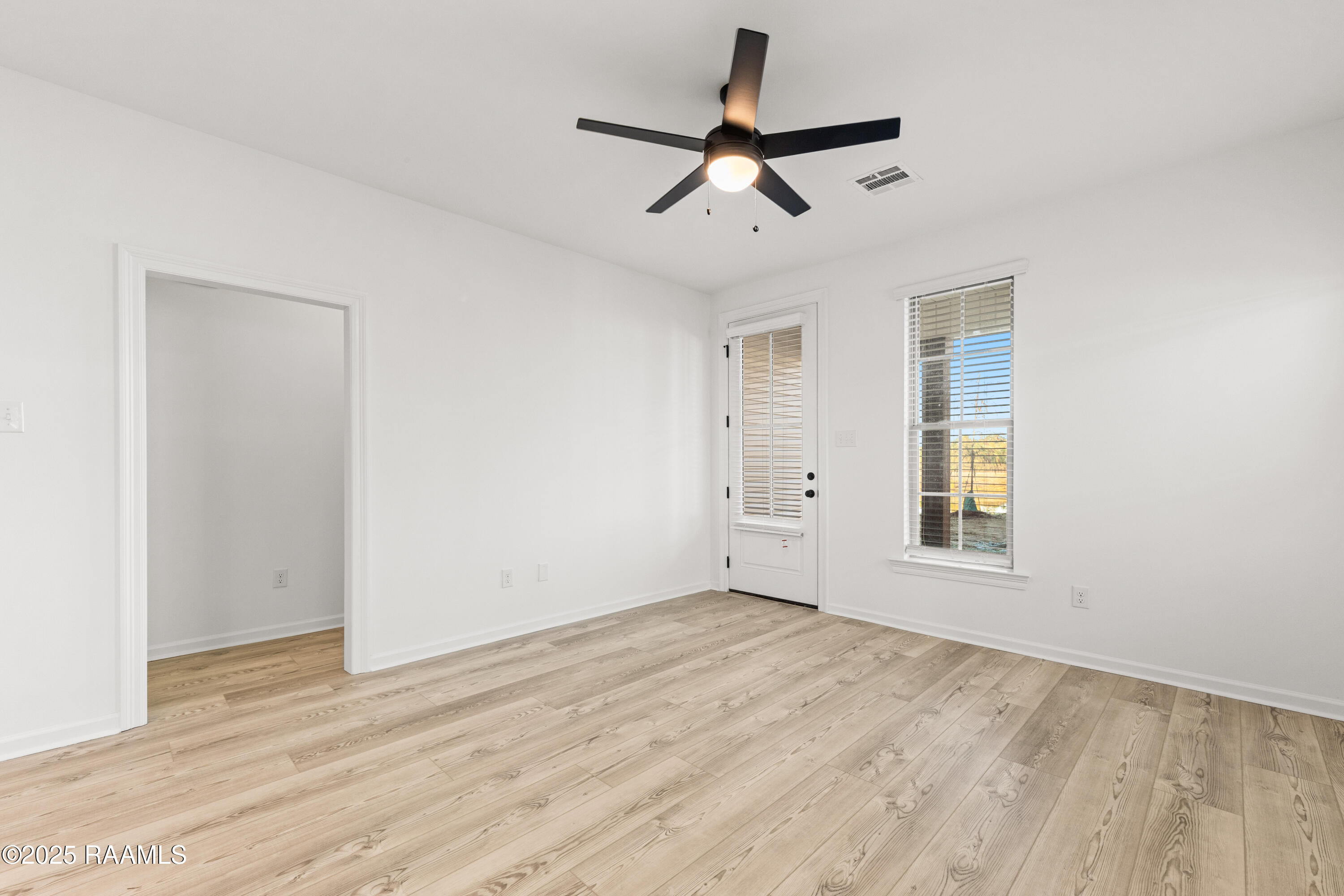 110 Ridgedale Alley Scott, LA 70583 - Photo 12 of 34 102Albernathy-44