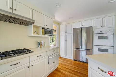 $11,925 | 1336 Bienveneda Avenue, Pacific Palisades, CA 90272