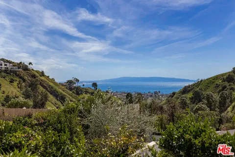 $11,925 | 1336 Bienveneda Avenue, Pacific Palisades, CA 90272