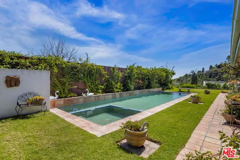 $11,925 | 1336 Bienveneda Avenue, Pacific Palisades, CA 90272