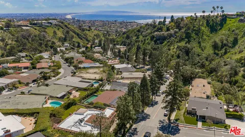 $11,925 | 1336 Bienveneda Avenue, Pacific Palisades, CA 90272