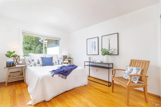 $1,525,000 | 92 Upper Oak Drive, San Rafael, CA 94903