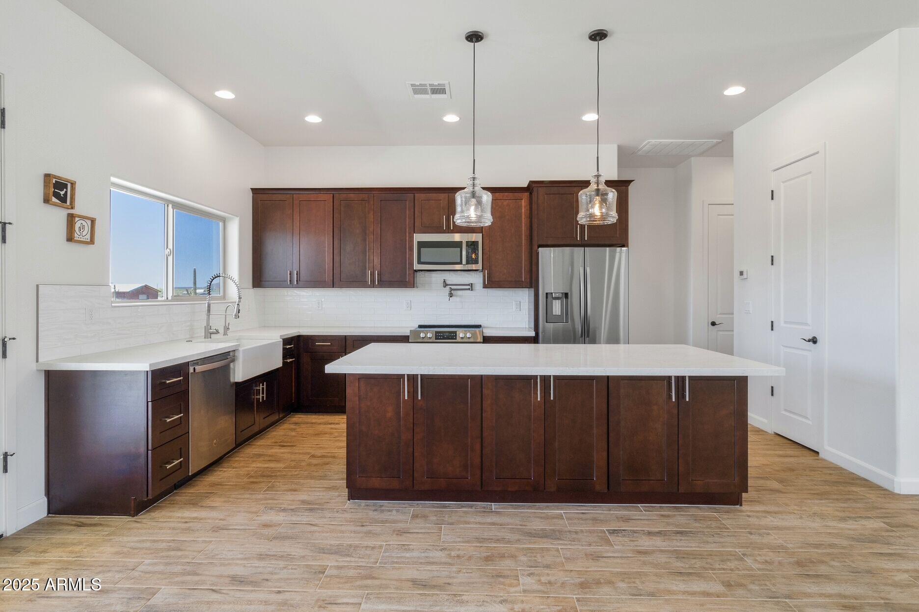 48126 North Coyote Pass Road New River, AZ 85087 - Photo 5 of 23