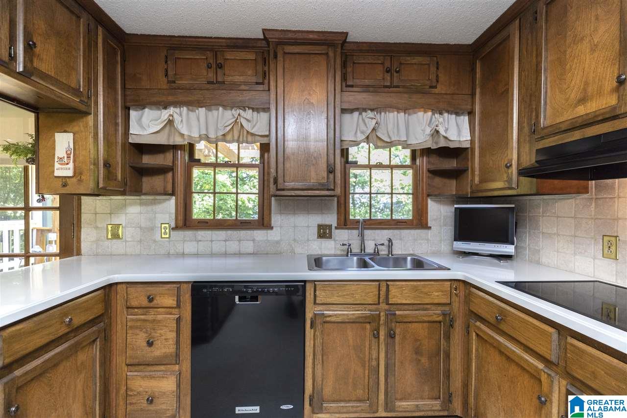2612 Southminster Road Birmingham, AL 35243 - Photo 17 of 35
