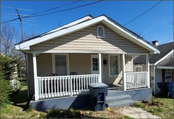 $100,050 | 1315 Essex Avenue Northwest, Roanoke, VA 24017