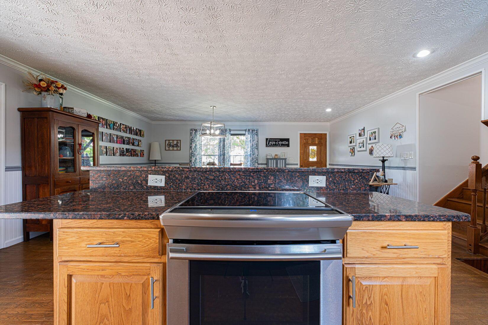 12499 Cleo Road Orient, OH 43146 - Photo 16 of 56 15-web-or-mls-Erica Robinson - 12499 Cle