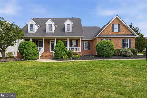 $3,200 | 102 Bramble Court, Winchester, VA 22602