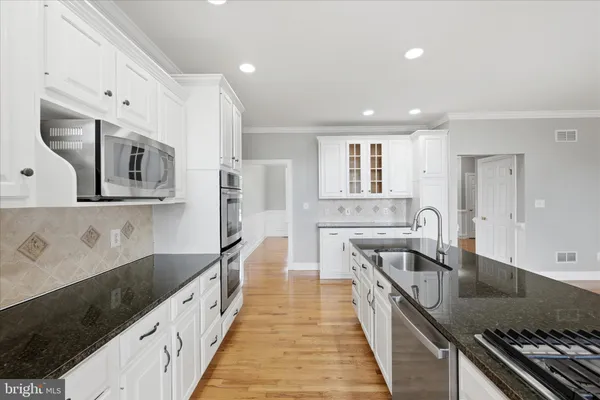 $3,200 | 102 Bramble Court, Winchester, VA 22602