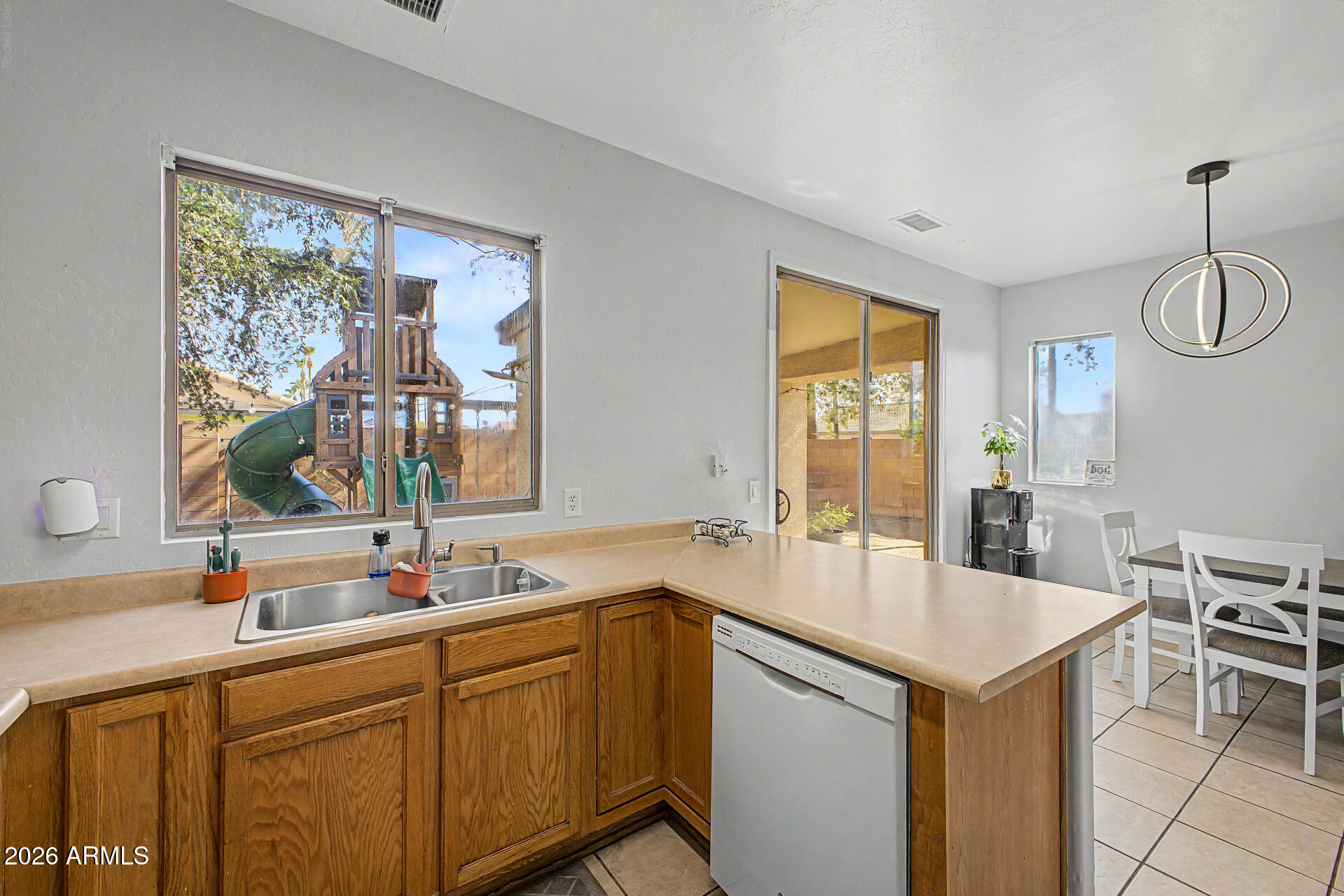 11197 West Coronado Road Avondale, AZ 85392 - Photo 13 of 32 13 - Coronado