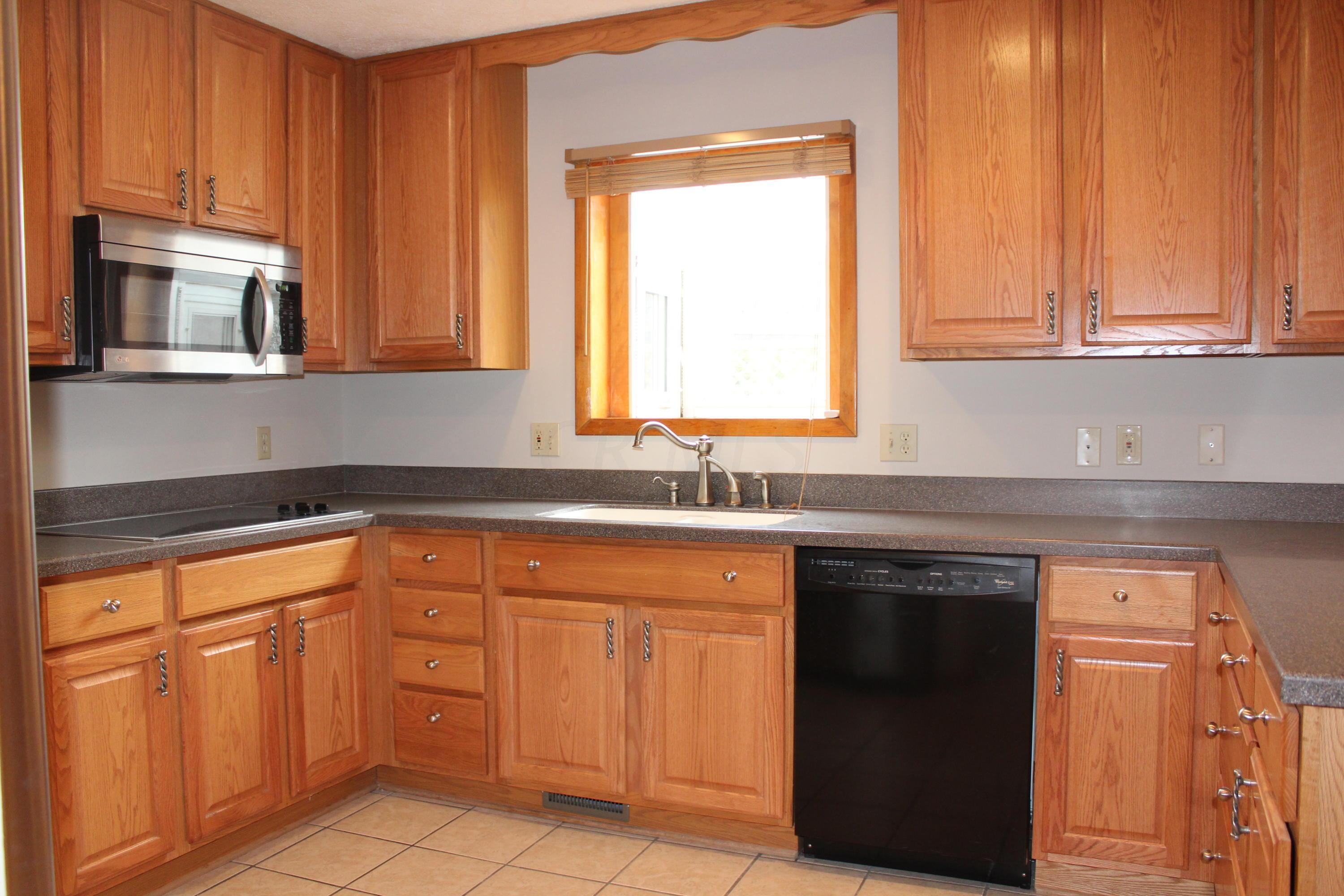 1818 Kenwick Road Columbus, OH 43209 - Photo 11 of 50
