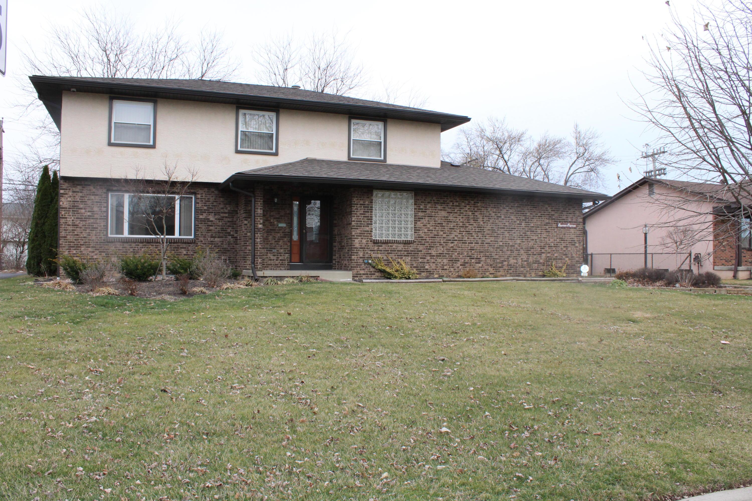 1818 Kenwick Road Columbus, OH 43209 - Photo 2 of 50