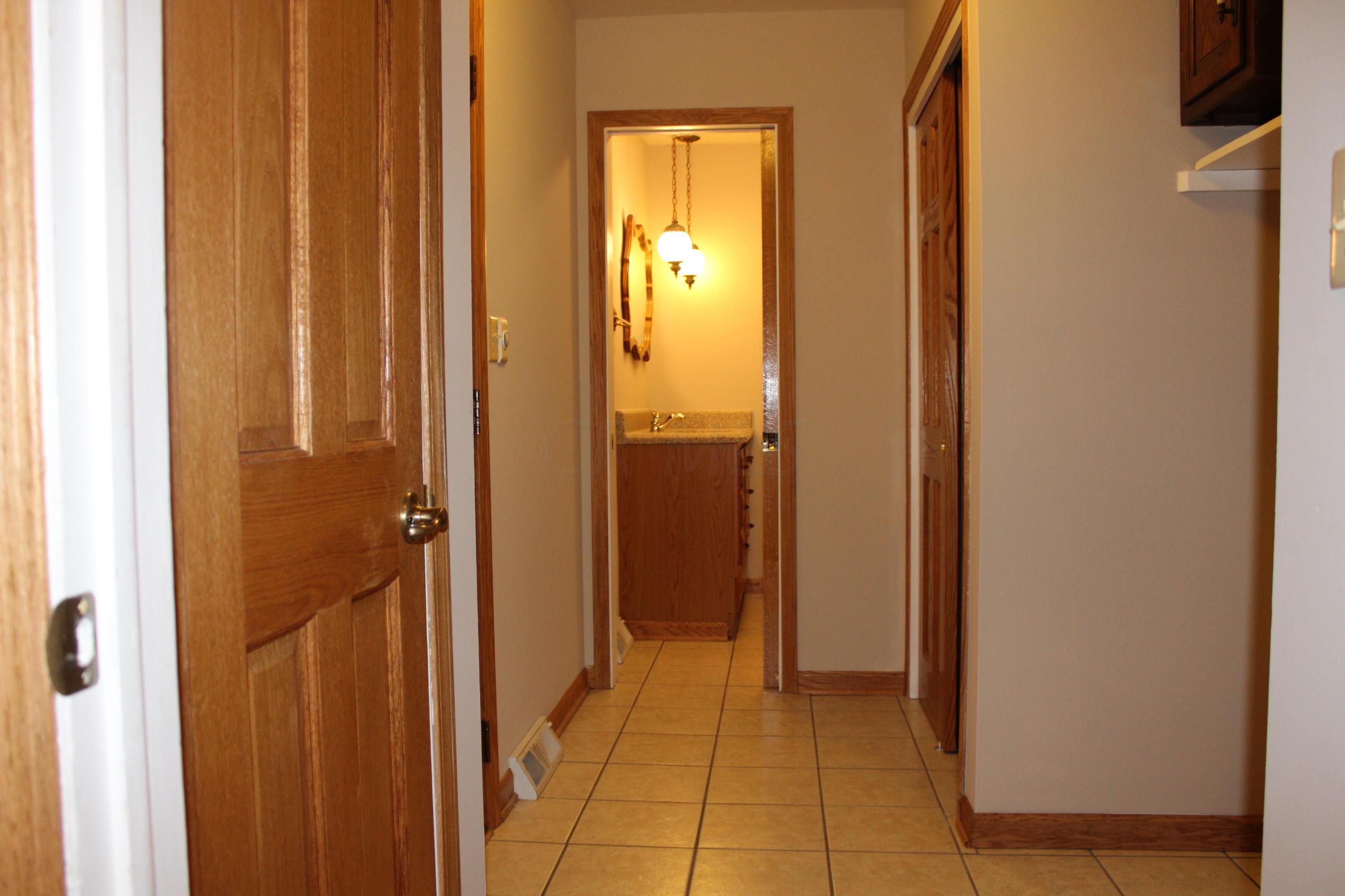 1818 Kenwick Road Columbus, OH 43209 - Photo 24 of 50