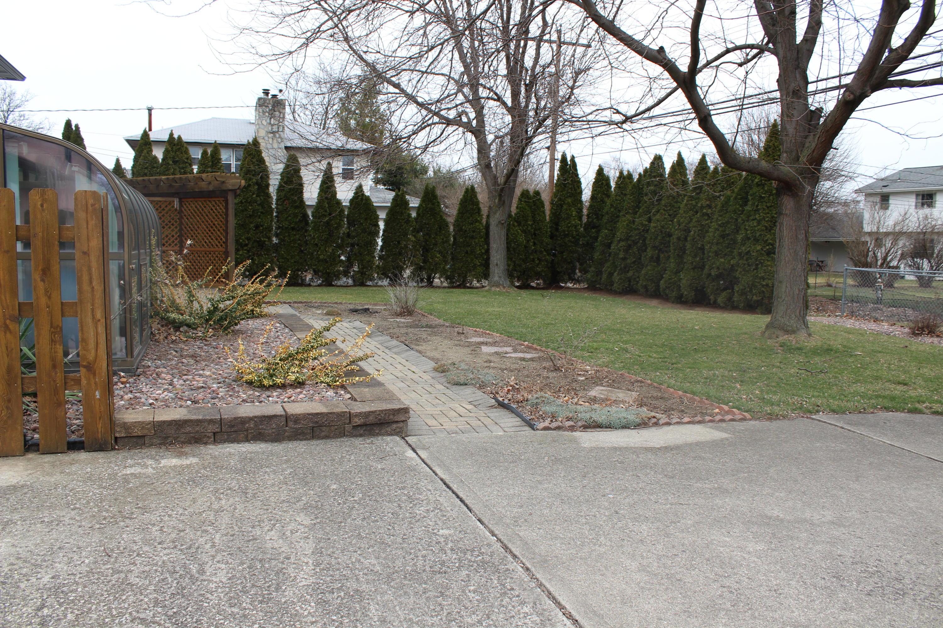 1818 Kenwick Road Columbus, OH 43209 - Photo 46 of 50