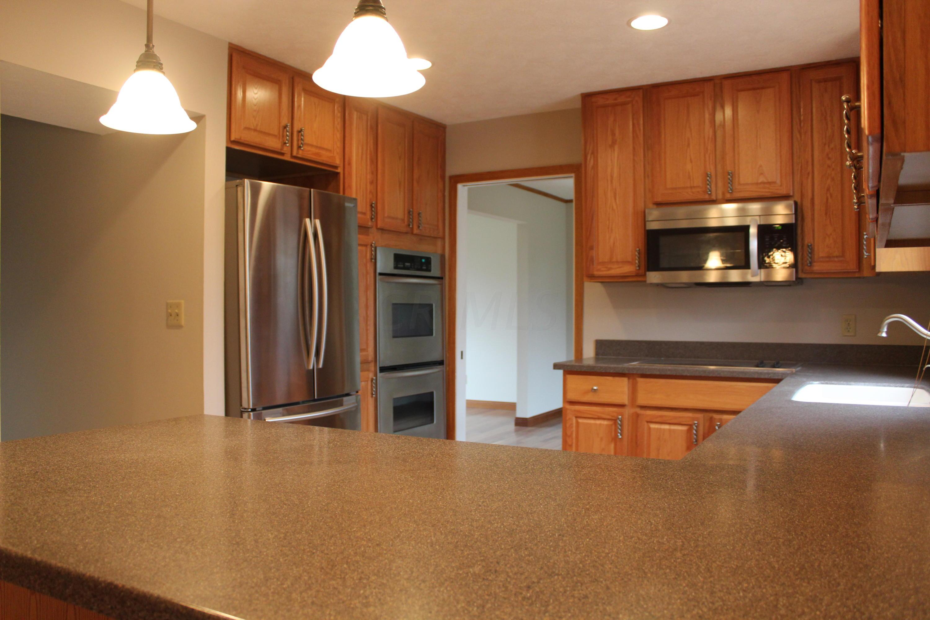 1818 Kenwick Road Columbus, OH 43209 - Photo 8 of 50