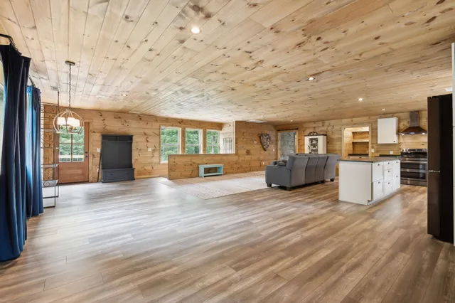 $1,100,000 | 1785 St Johns Road, Lascassas, TN 37085