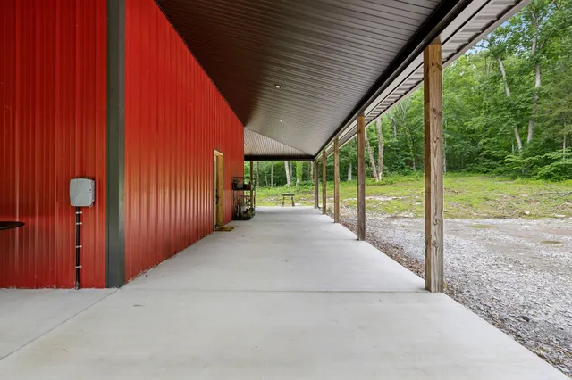 $1,100,000 | 1785 St Johns Road, Lascassas, TN 37085