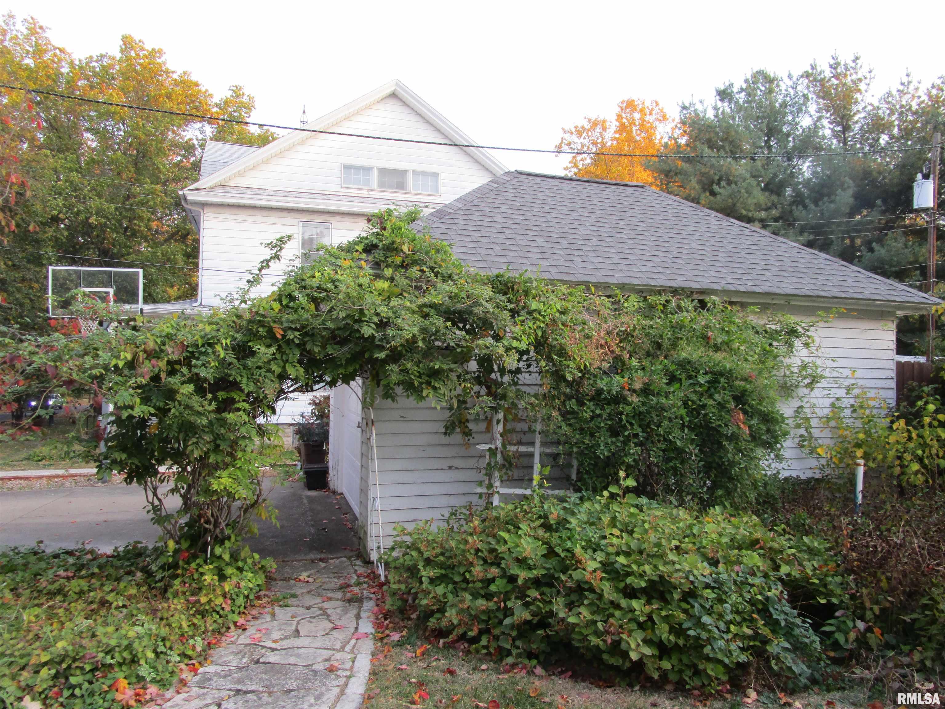 930 West State Street Jacksonville, IL 62650 - Photo 38 of 51