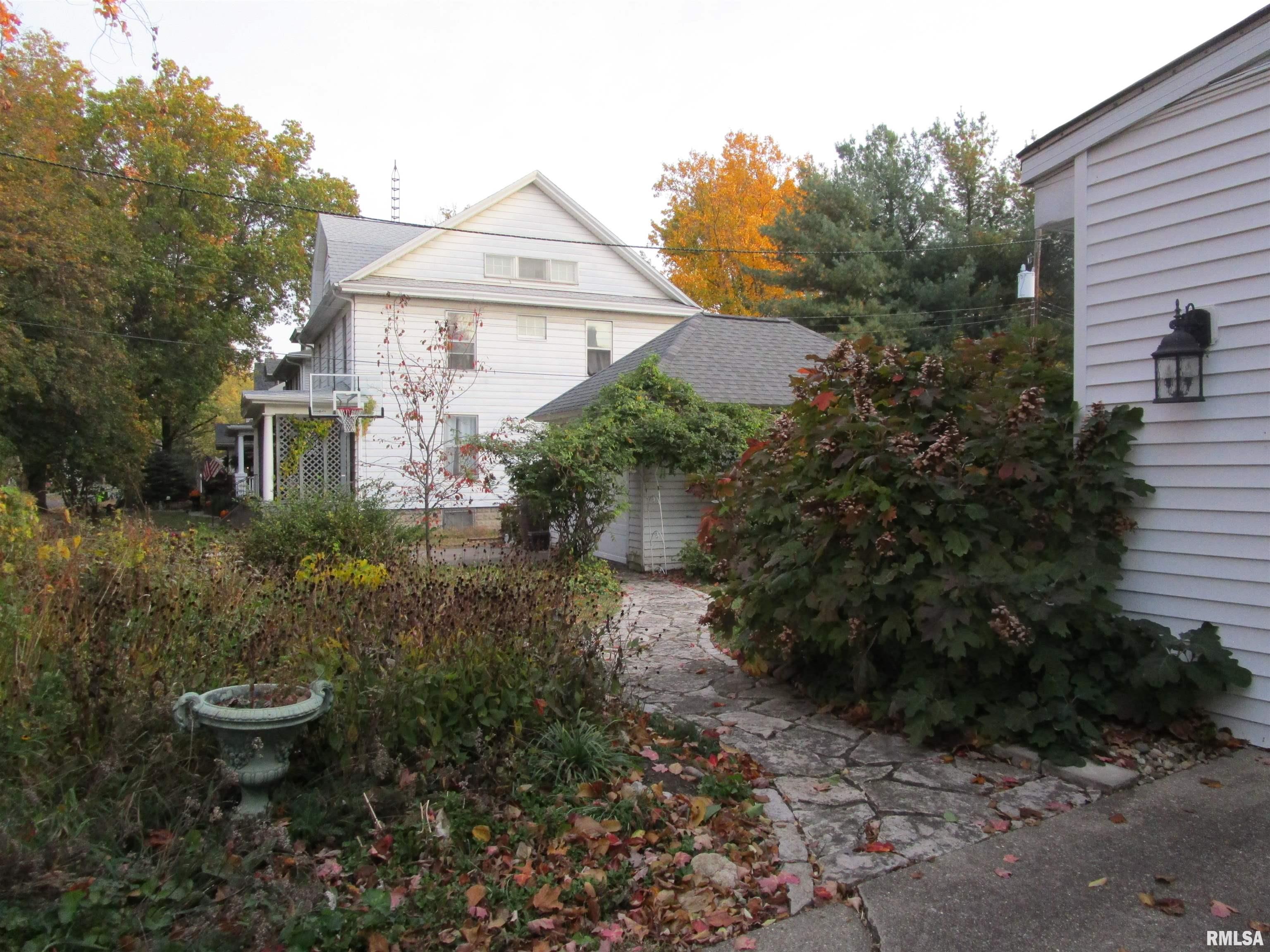 930 West State Street Jacksonville, IL 62650 - Photo 40 of 51
