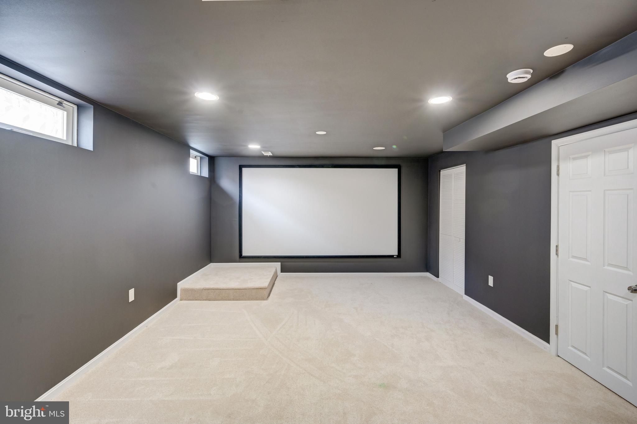 6495 Wesley Lane Elkridge, MD 21075 - Photo 33 of 37 a view of an empty room