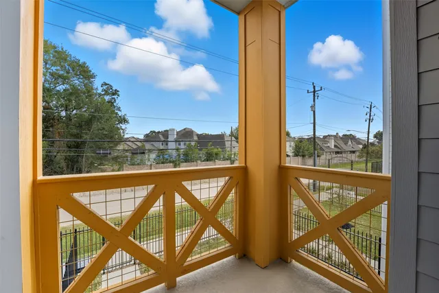 $2,350 | 3903 Pinemont Drive, Unit A, Houston, TX 77018