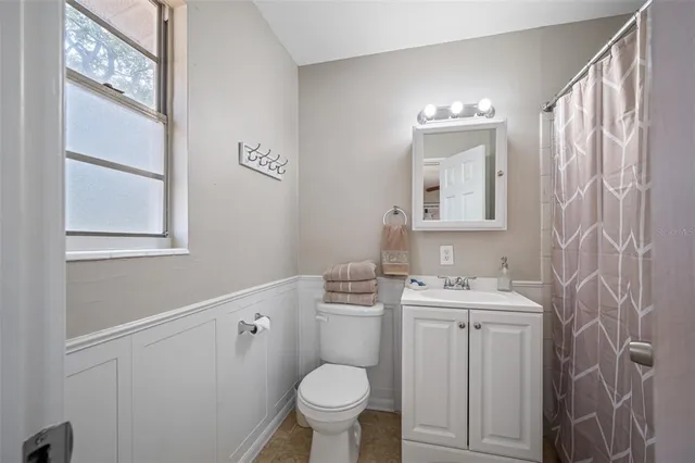 $2,600 | 4704 West Wyoming Avenue, Tampa, FL 33616