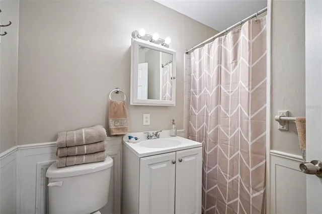 $2,600 | 4704 West Wyoming Avenue, Tampa, FL 33616