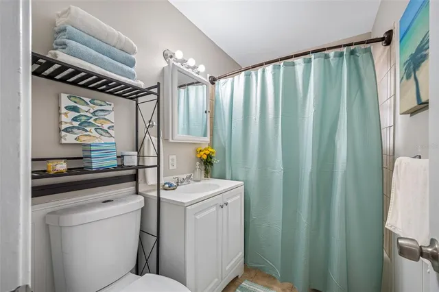 $2,600 | 4704 West Wyoming Avenue, Tampa, FL 33616