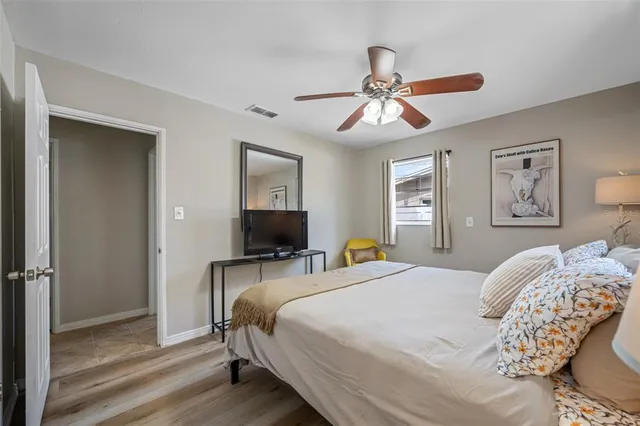 $2,600 | 4704 West Wyoming Avenue, Tampa, FL 33616