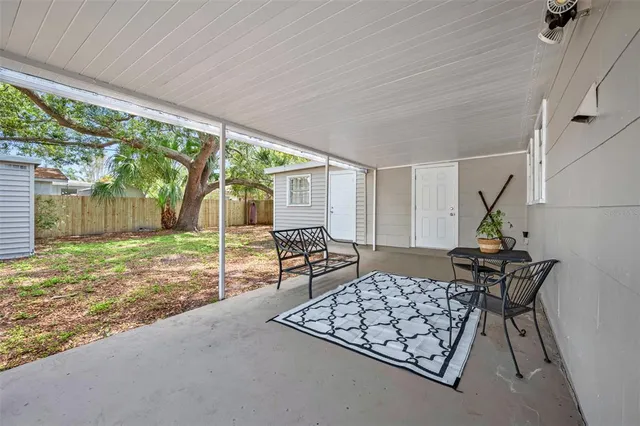 $2,600 | 4704 West Wyoming Avenue, Tampa, FL 33616