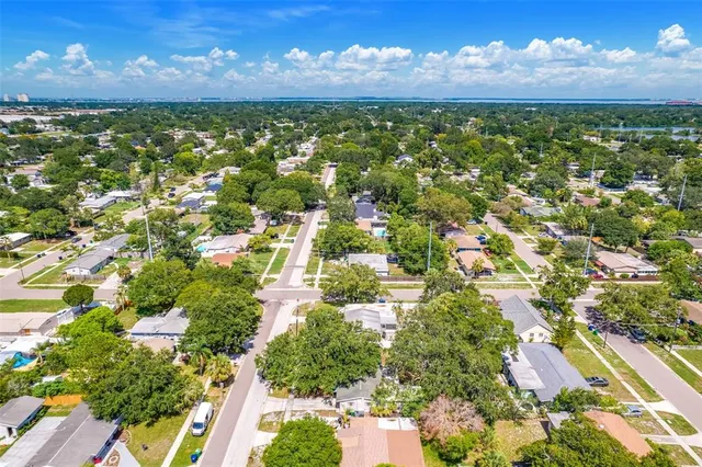 $2,600 | 4704 West Wyoming Avenue, Tampa, FL 33616