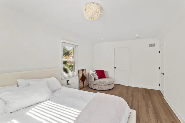 $3,975 | 1380 Cavell Avenue, Highland Park, IL 60035