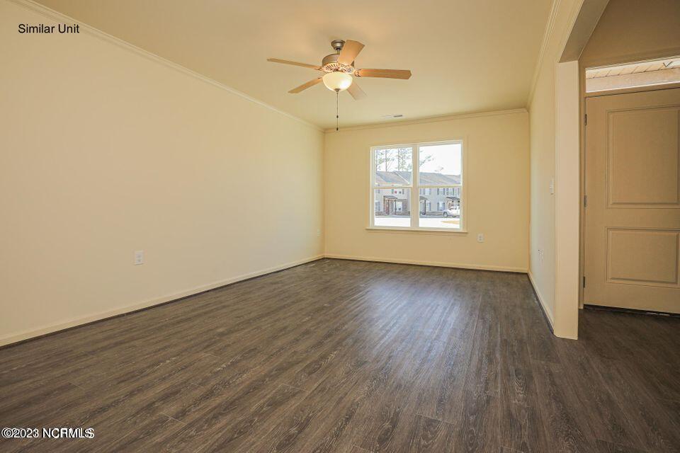 463 Sullivan Loop Road Midway Park, NC 28544 - Photo 4 of 28 20210513143052677633000000-o